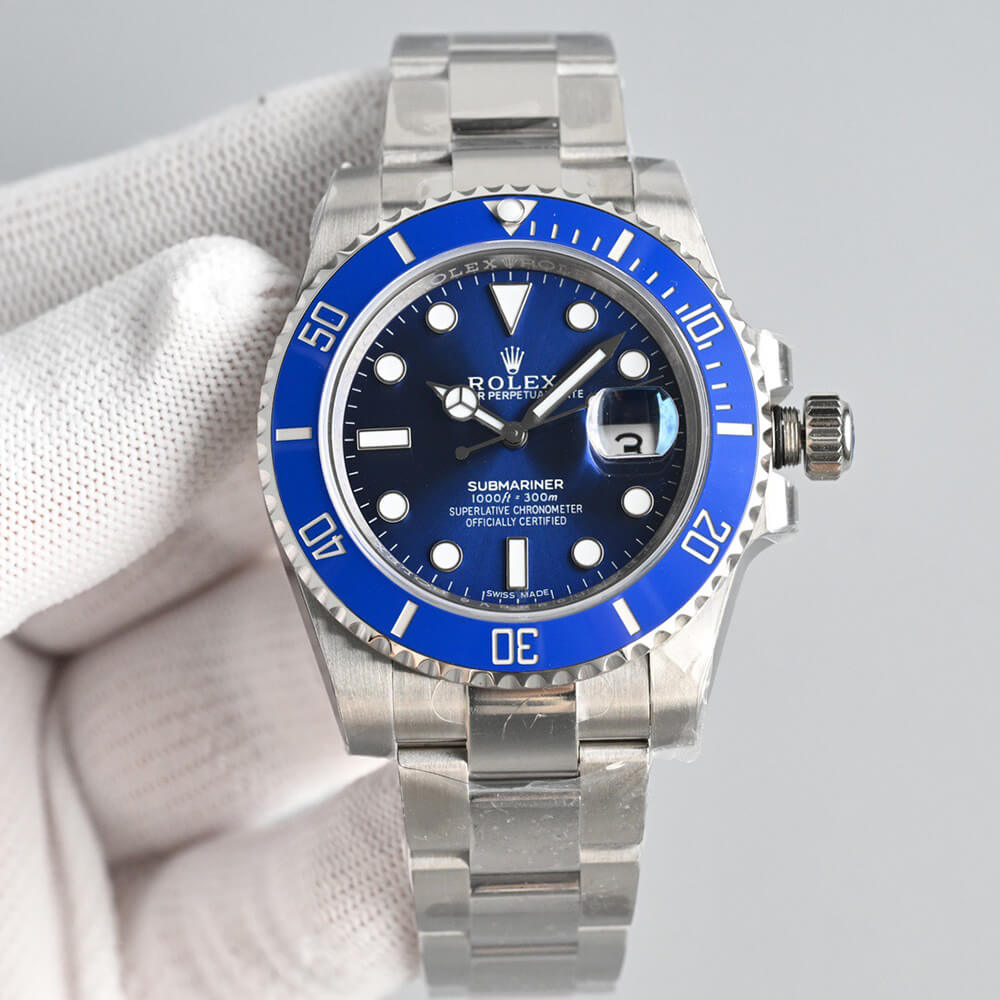 R01ex Submariner Date