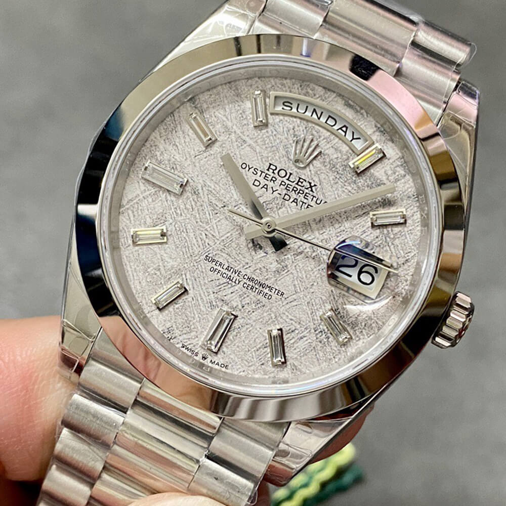 R01ex Day-Date 40