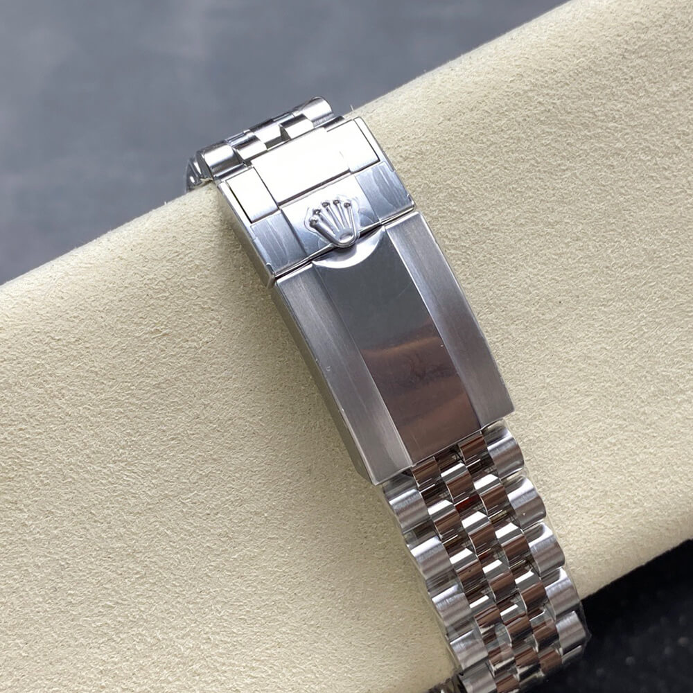 R01ex GMT-Master II