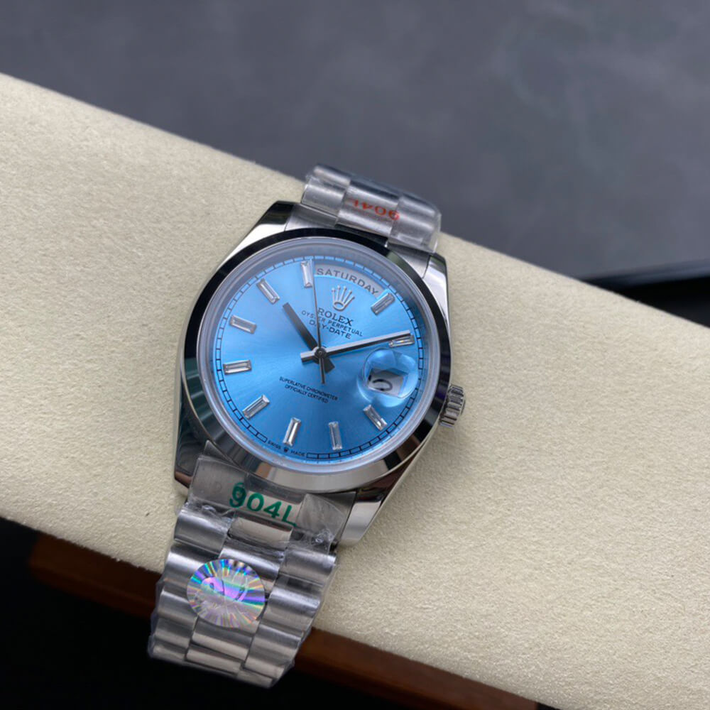 R01ex Day-Date 36