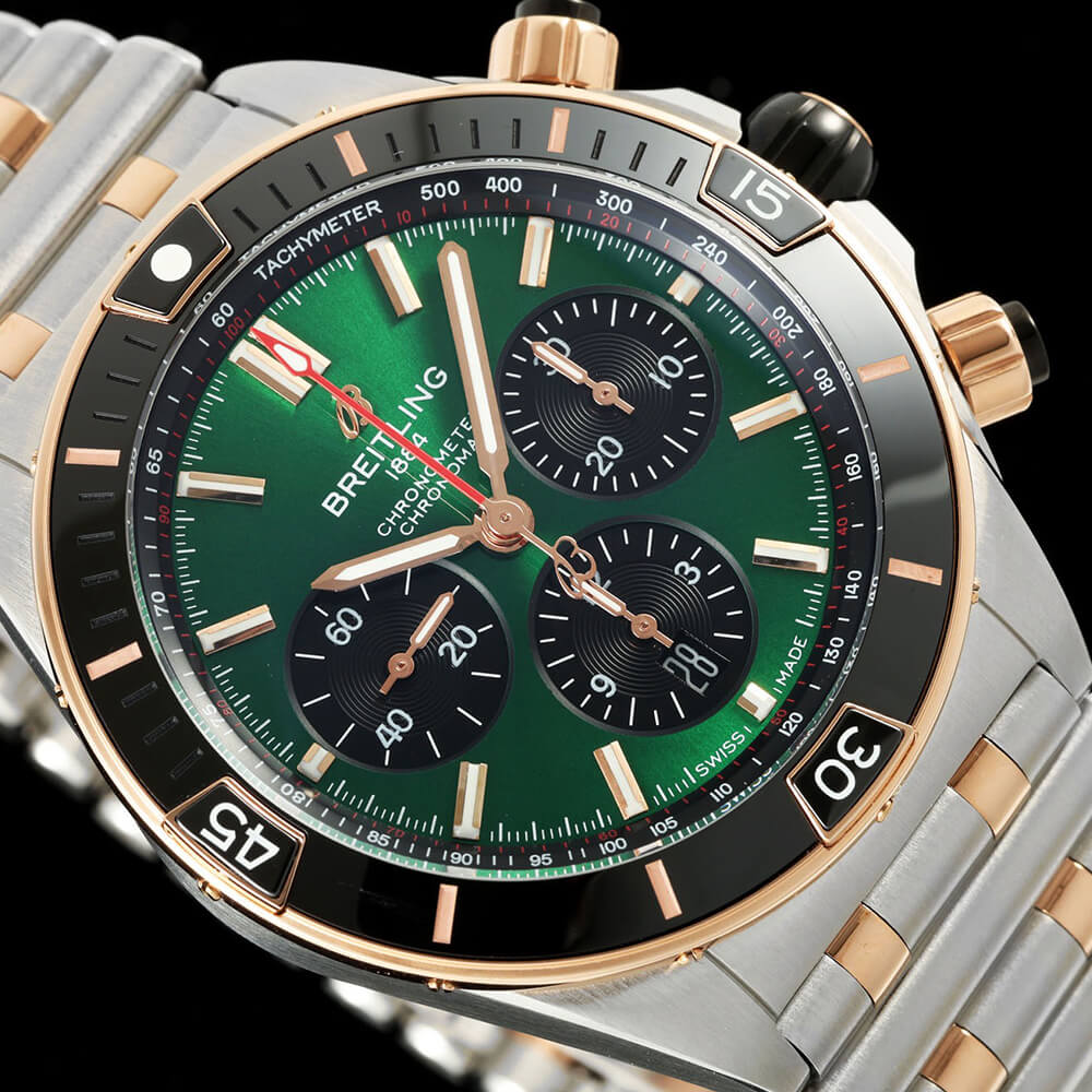 Breitling S*per Chronomat B01 44