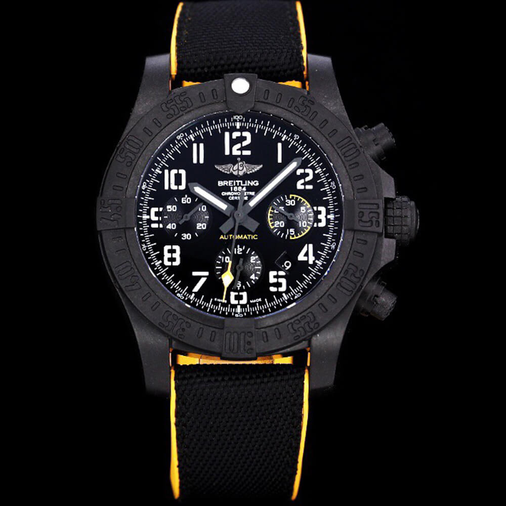 Breitling Avenger 45