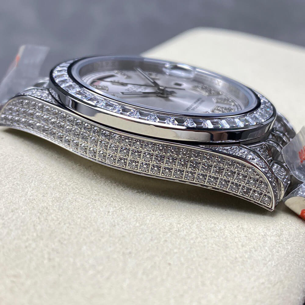 R01ex Day-Date 40