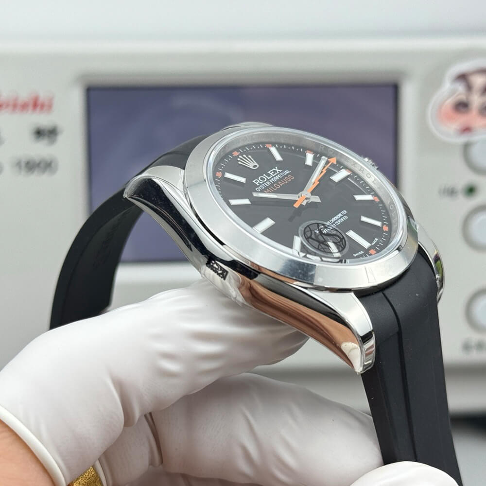 R01ex Oyster Perpetual Milgauss