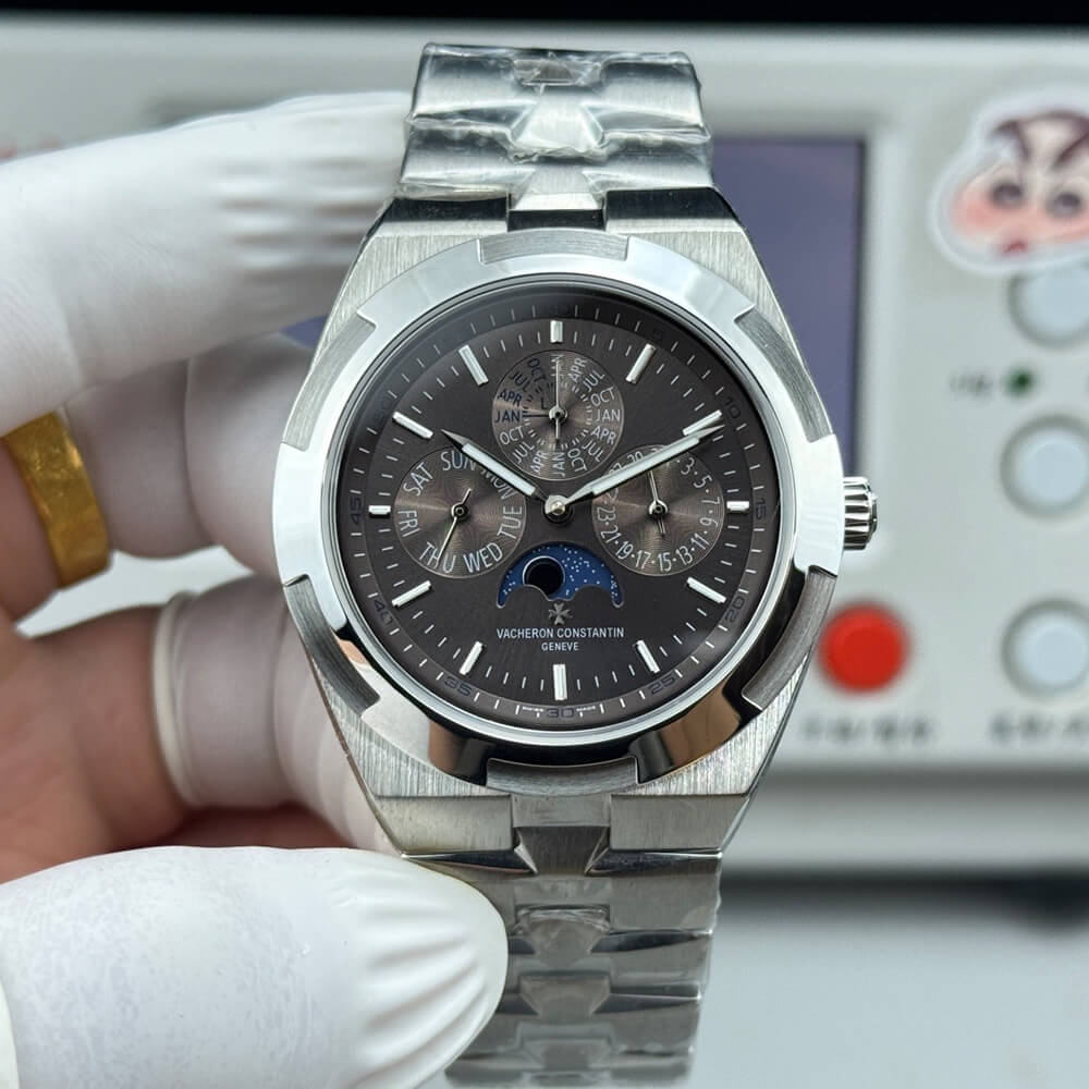 Vacheron C0nstan1n Perpetual calendar ultra-thin