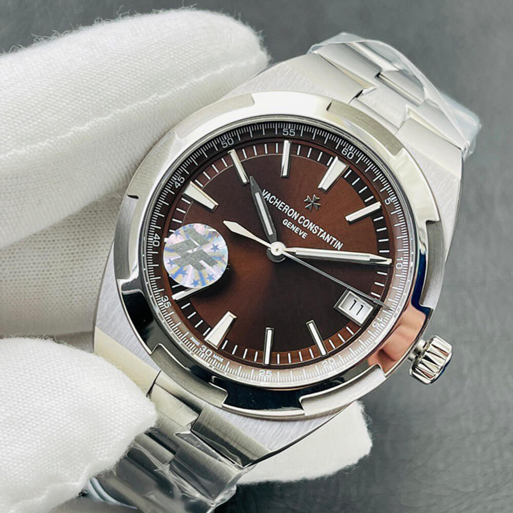 Vacheron C0nstan1n Overseas