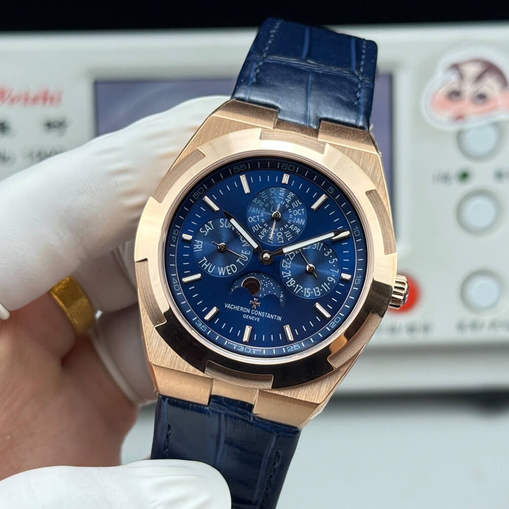 Vacheron C0nstan1n Overseas Chronograph