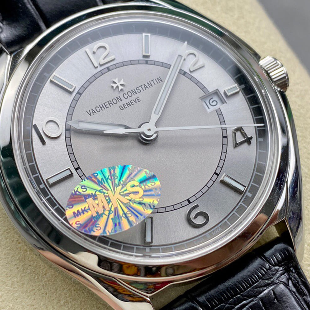 Vacheron C0nstan1n Fiftysix Self-winding