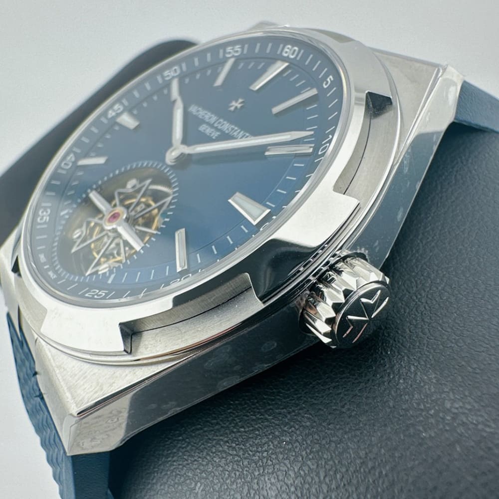 Vacheron C0nstan1n Overseas Tourbillon