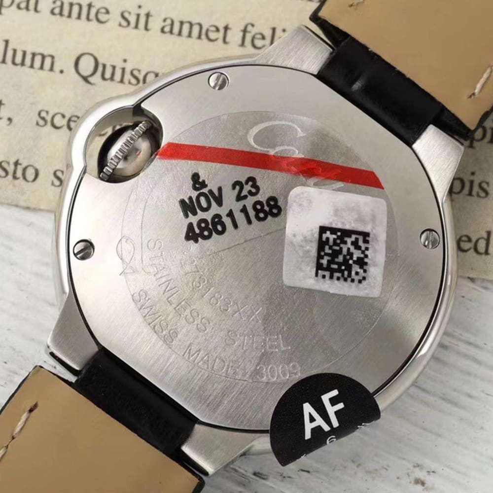 Ca*t1er 28mm Ballon Bleu de Ca*t1er watch