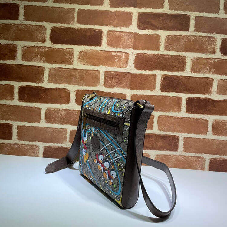 Disney x Gvc*1 Donald Duck Messenger Bag