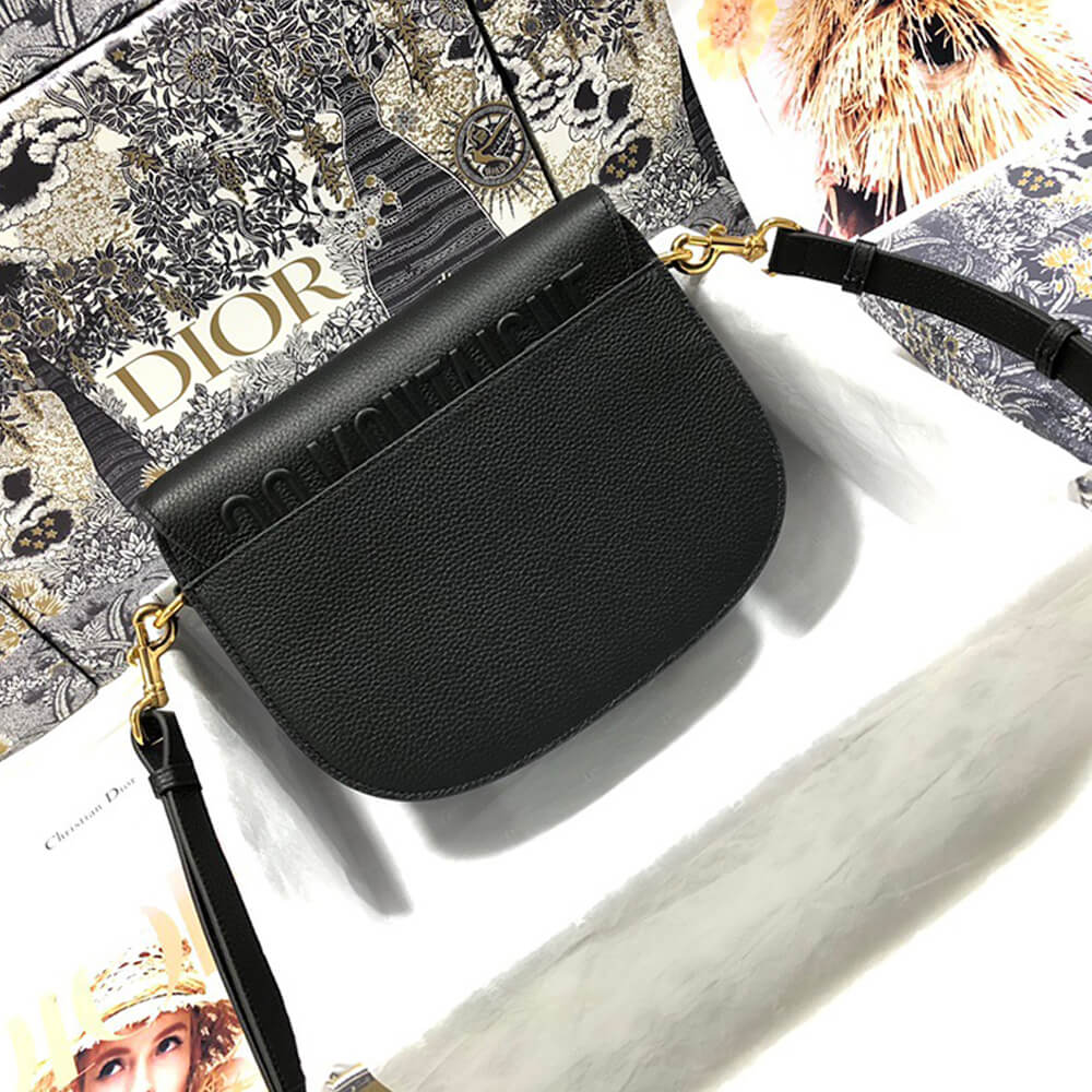 MEDIUM D10r BOBBY BAG