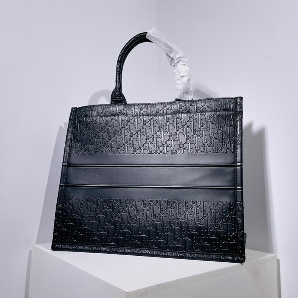 LARGE D10r BOOK TOTE