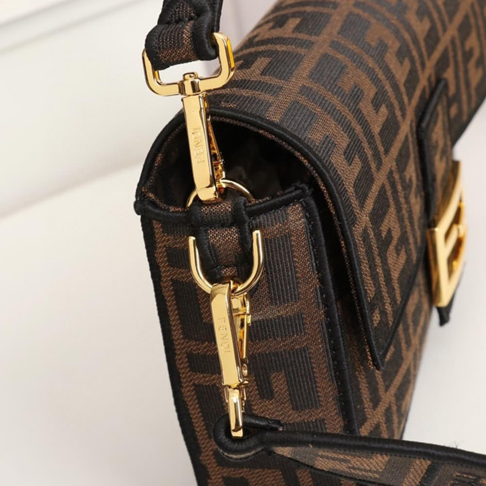 F**di Baguette
