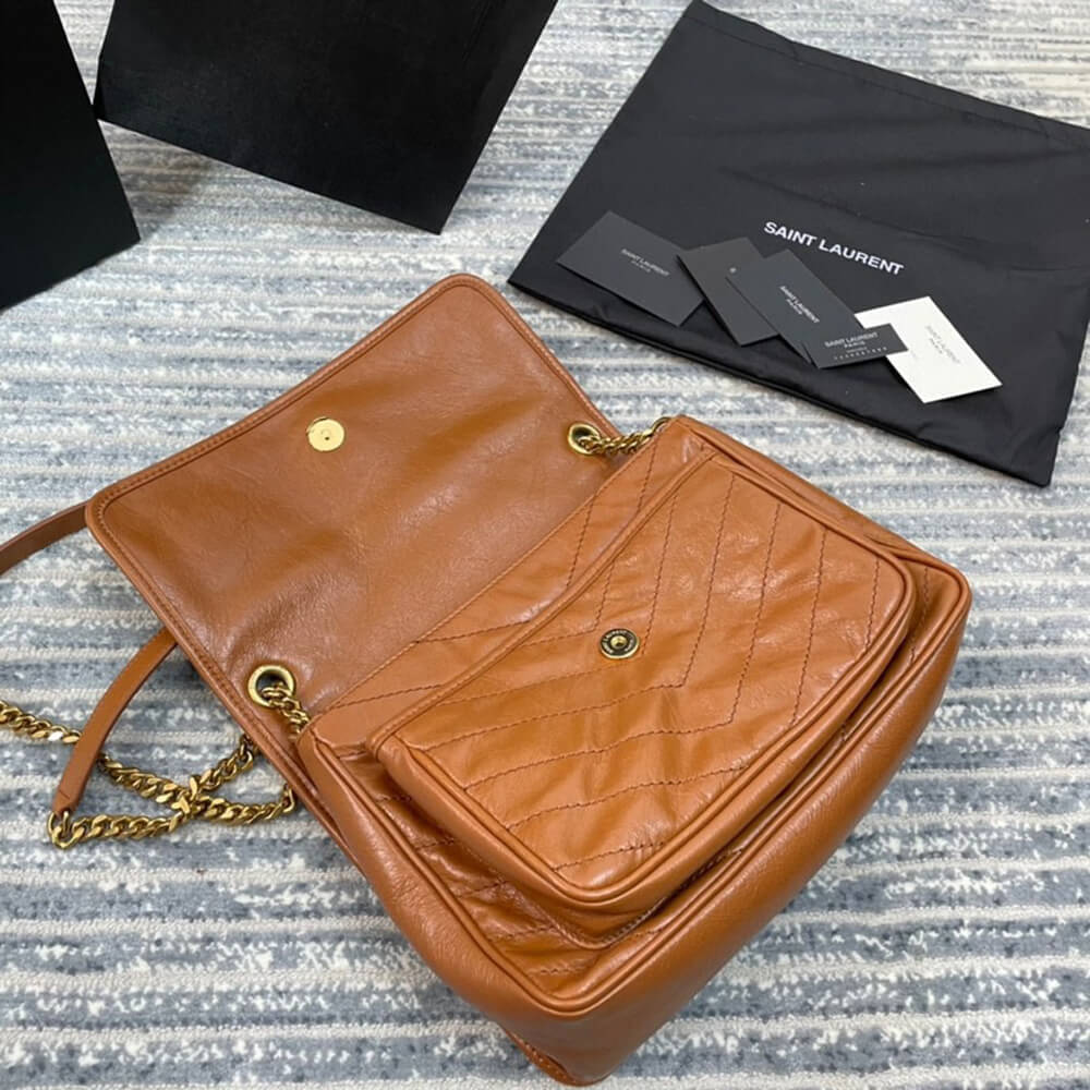 Sa1nt Lau*nt NIKI MEDIUM IN CRINKLED VINTAGE LEATHER