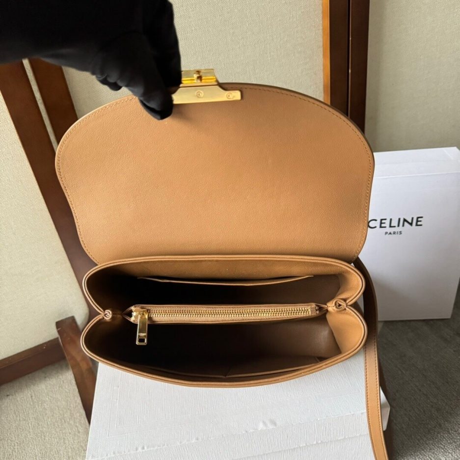 Ce1i*e Medium size NINO bag in soft cow leather