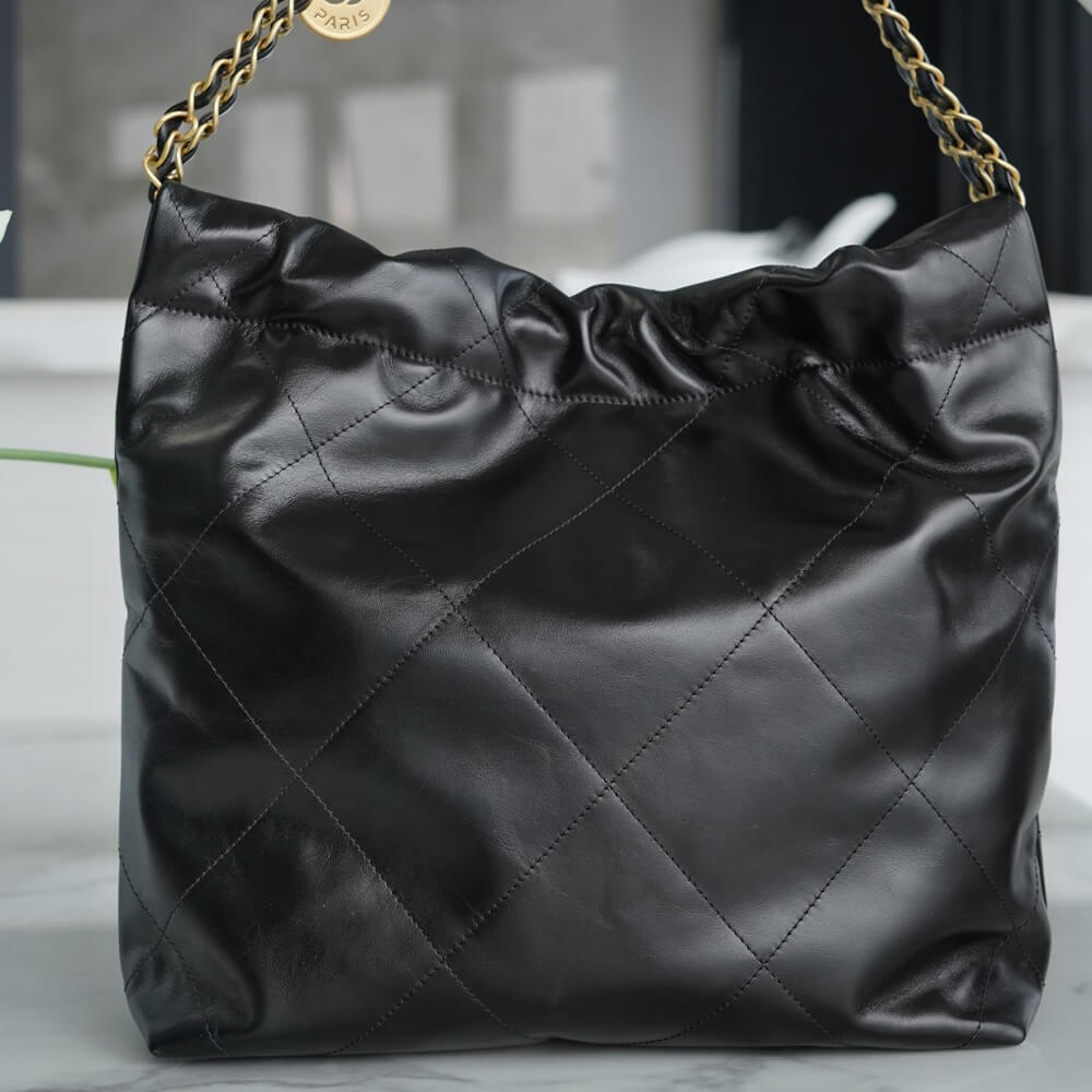 Ch**el 22 HANDBAG