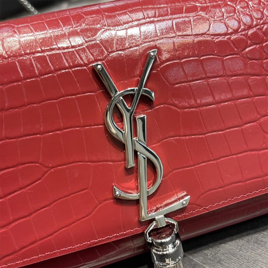 Y51 KATE EMBOSSED SHOULDER BAG