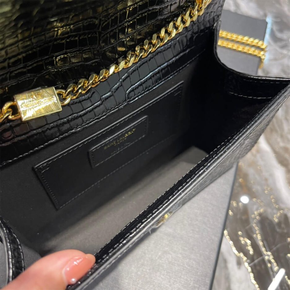 Y51 KATE EMBOSSED SHOULDER BAG