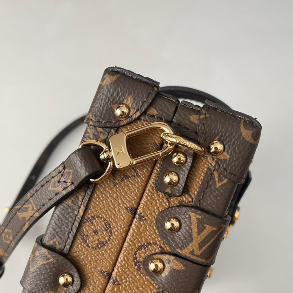 LV Petite Malle