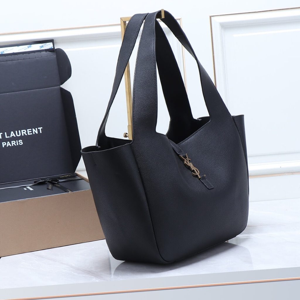 Y51 LE 5 A 7 BEA IN GRAINED LEATHER