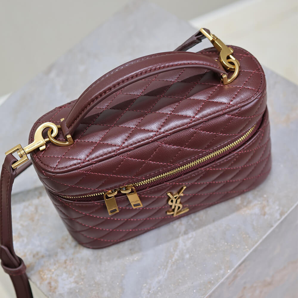 Y51 GABY lambskin cosmetic bag