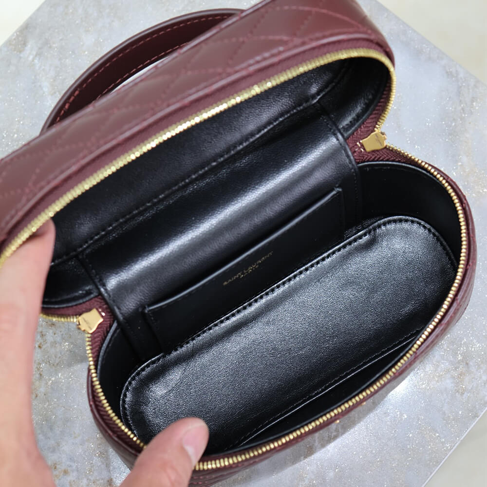 Y51 GABY lambskin cosmetic bag