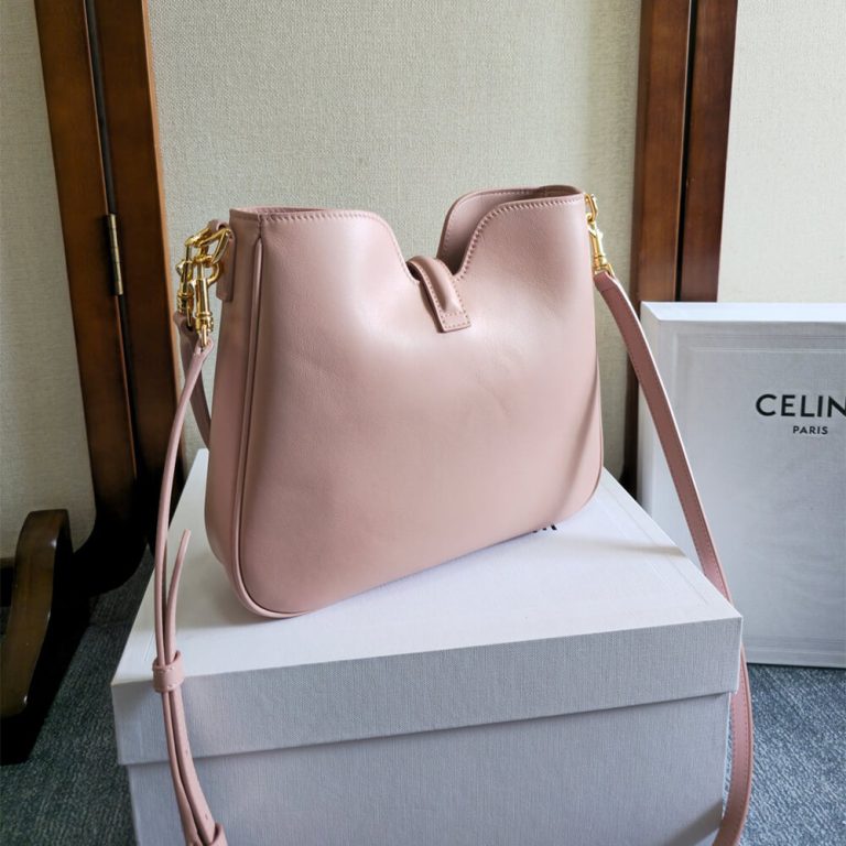 Ce1i*e SMALL CAMILLE 16 SOFT BAG IN SMOOTH CALFSKIN(HIGH-END GRADE)