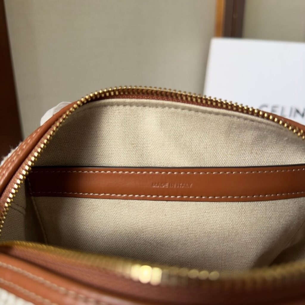 Ce1i*e Small Boston cuir Triomphe in textile and calfskin