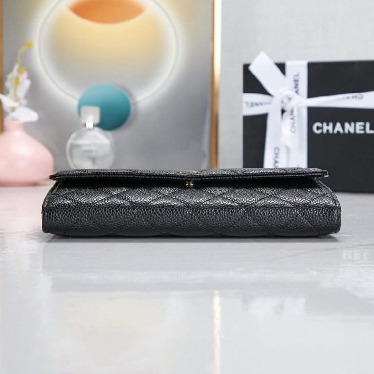 Ch**el classic long wallet